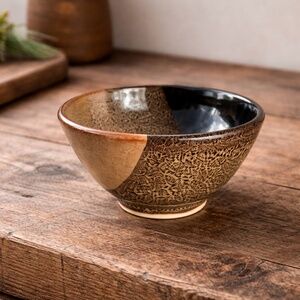 Vintage Hand Thrown Studio Pottery Bowl – Speckled Stoneware – Signed Base